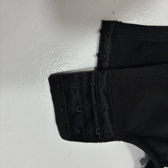 Wacoal Women Black Underwire Bra 38 DDD Full Coverage Wide Strap Smooth Cups - Picture 3 of 7